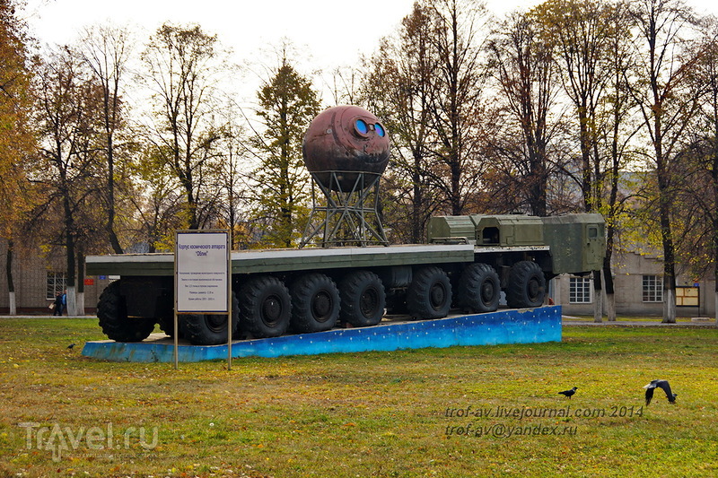 Военная техника на территории филиала Рязанского училища ВДВ (бывшее автомобильное училище) / Россия