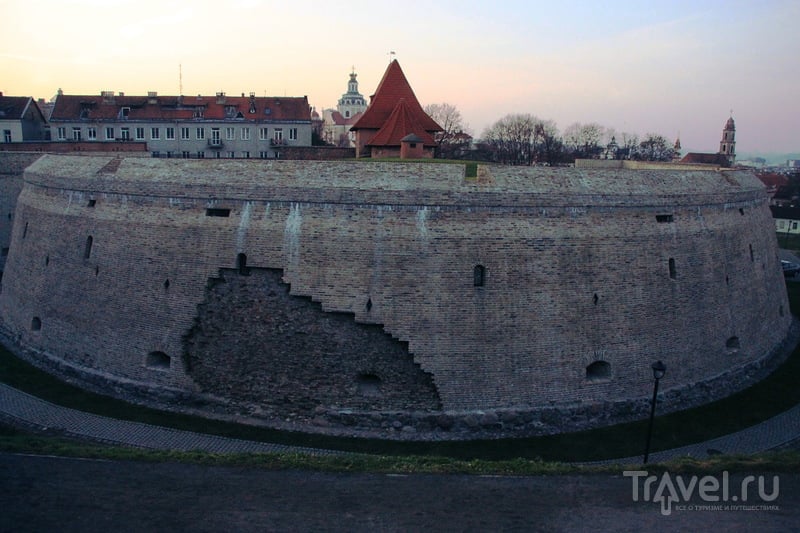 Вильнюс: Замковая гора, советские статуи и кошачий квартал / Литва