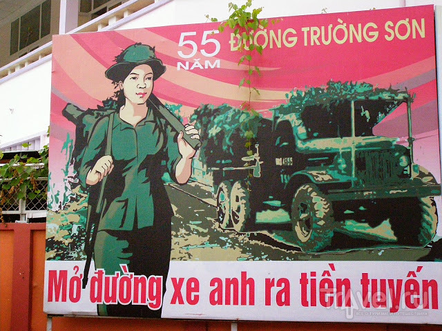 Вьетнам. Уличный и социалистический арт Сайгона / Вьетнам