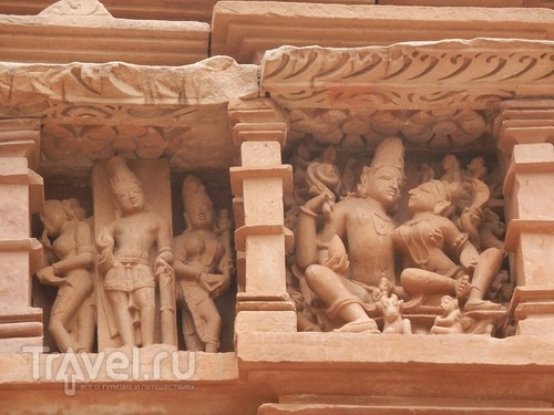 Джайнские храмы Кхаджурахо / Индия