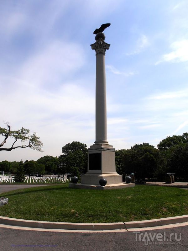 Арлингтонское кладбище и окрестности / Фото из США