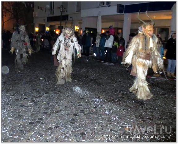 Вечерний парад шварцвальдских ведьм в Эммендингене / Германия