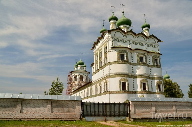 Николо-Вяжищский монастырь под Новгородом / Россия