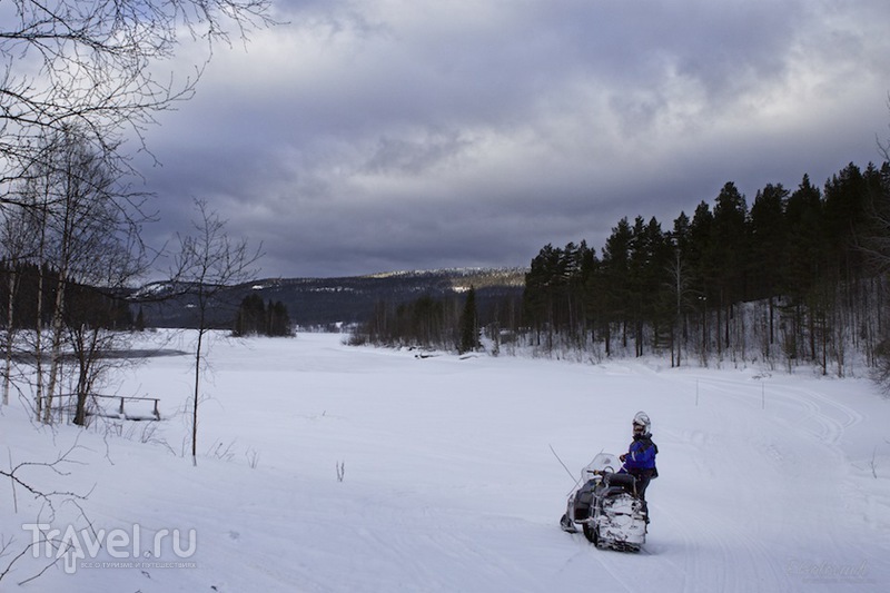 Снегоходный тур в Карелии / Россия
