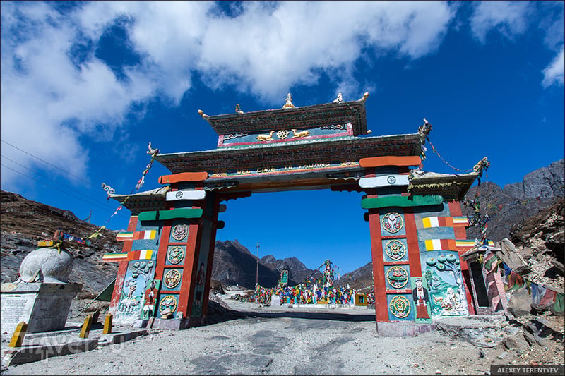 Большое путешествие в Индийский Тибет на ежегодный буддийский фестиваль Торгья... / Индия