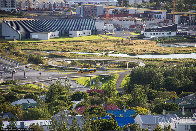 Рейкьявик 360° с высоты замечательной Хадльгримскиркьи / Фото из Исландии