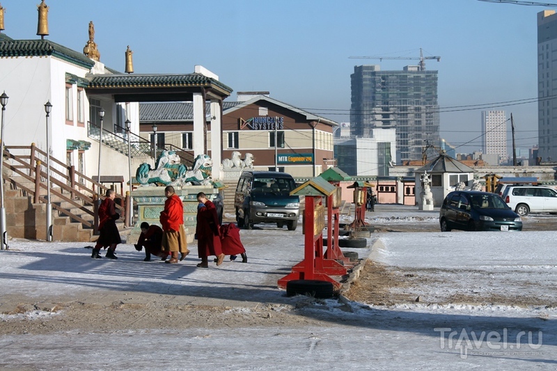 Монголия: Улан-Батор. Небоскребы, хрущевки и трущобы / Монголия