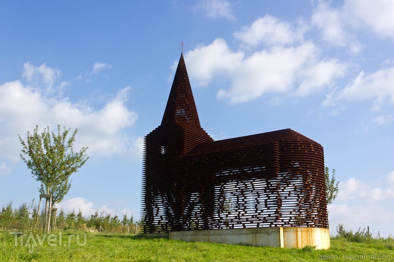 Воздушная церковь в Бельгии / Бельгия