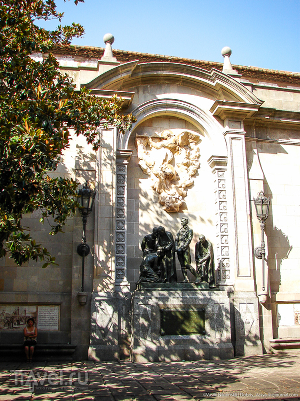 В Готическом квартале Барселоны / Испания