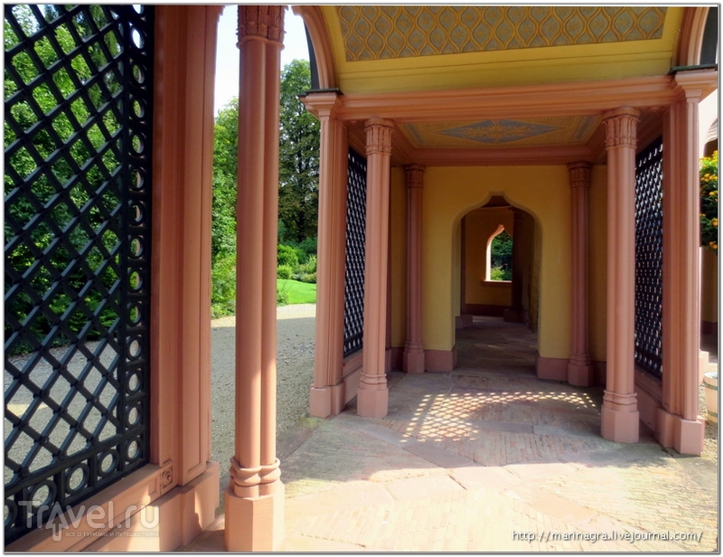 Дворцовый парк Шветцинген: мечеть как символ толерантности / Германия