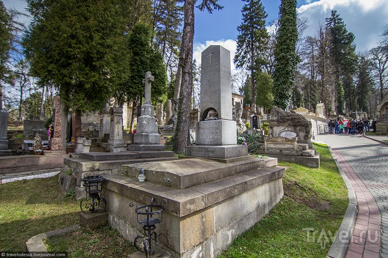 Мемориал-музей Лычаковское кладбище / Фото с Украины
