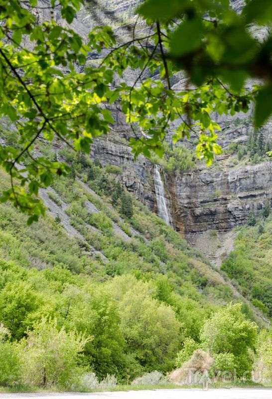 Самый большой водопад в Юте - Bridal Veil Falls / Фото из США
