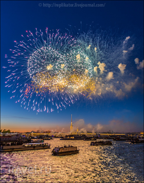Салют над Невой / Фото из России