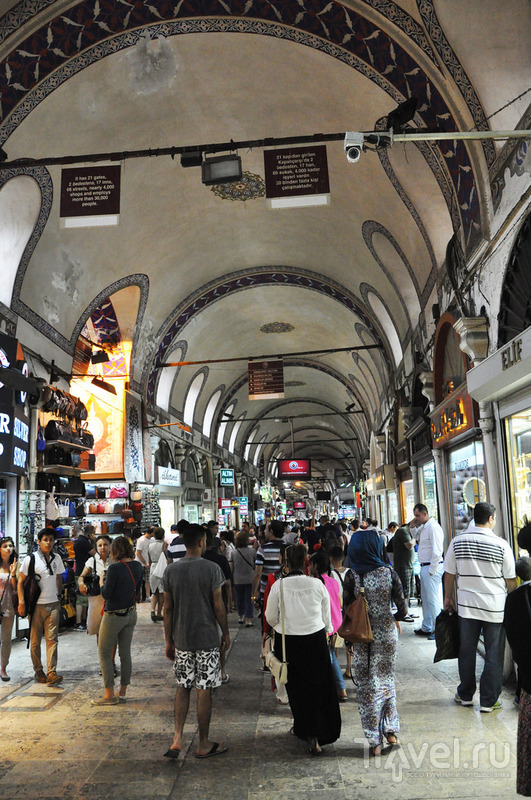 Суета Большого базара / Турция