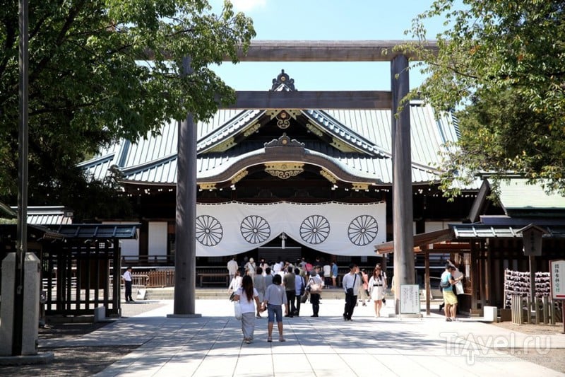 Токио. Посещение храма Ясукуни-дзиндзя / Япония