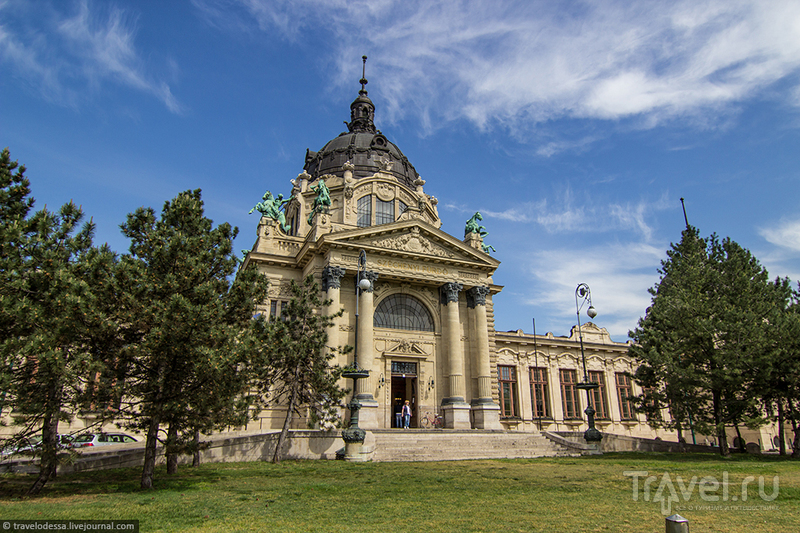 Воскресная прогулка по Будапешту. Площадь Героев и ее окрестности / Фото из Венгрии