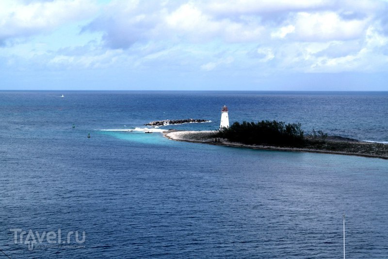 Нассау, Багамские острова - Подплывая к берегу / Багамские острова