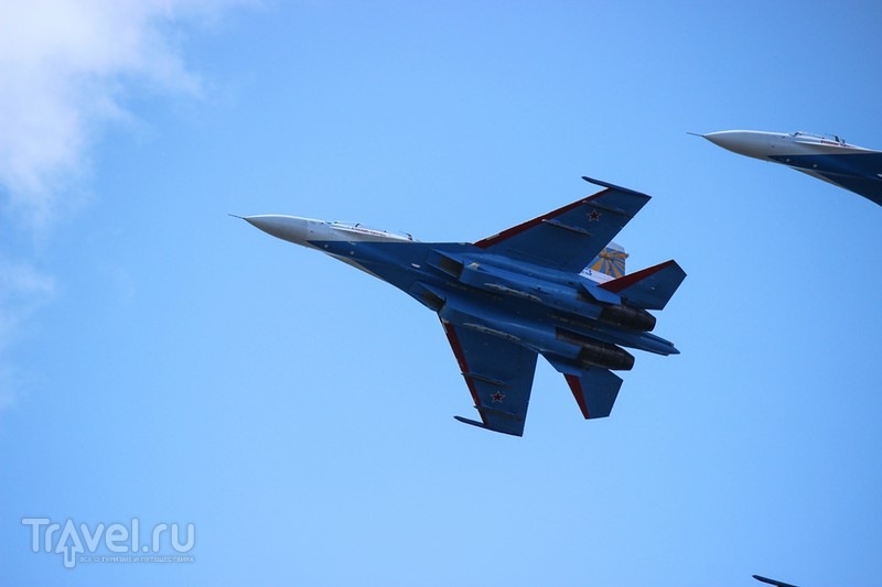 Шоу высшего пилотажа в "Ленэкспо" 5 июля 2015 / Россия