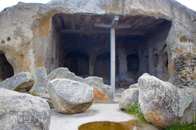 Грузия, Окрестности Гори: Уплисцихе и храм Сиони / Фото из Грузии