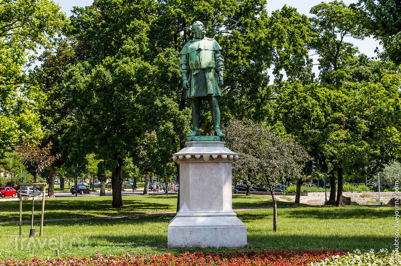Парк Варошлигет - отличное место для прогулок в Будапеште / Венгрия