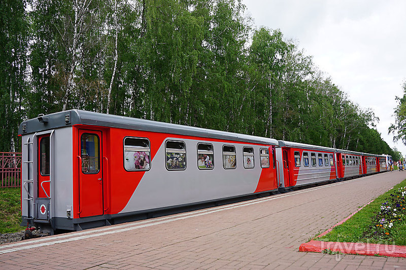 Детская железная дорога в Новомосковске / Россия