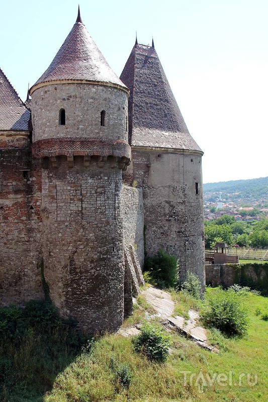 Дома с "глазами" в Sibiu и замок Корвинов в Hunedoara / Фото из Румынии