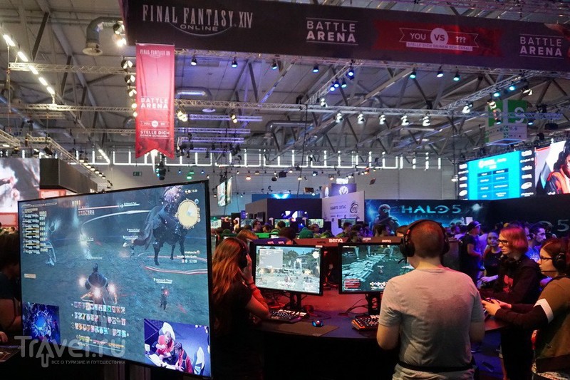   . Gamescom 2015 / 