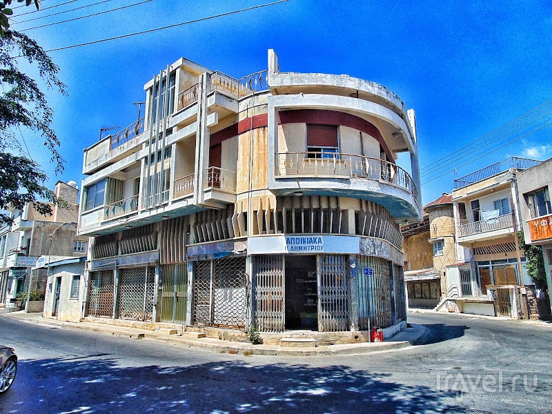 Ещё раз о закругленных фасадах на Кипре / Кипр