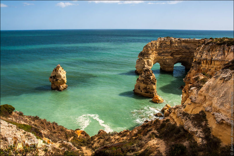 Португалия. Пляж Маринья - один из десяти лучших пляжей Европы / Фото из Португалии