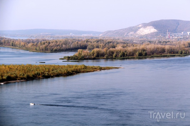 Вид с Лысой горы на Волгу и Жигули / Фото из России