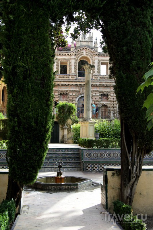 Королевский Алькасар в Севилье / Испания