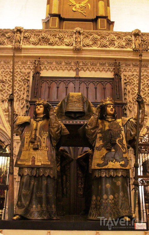 Самый большой  готический собор в Европе: Санта-Мария-де-ла-Седе в Севилье / Испания