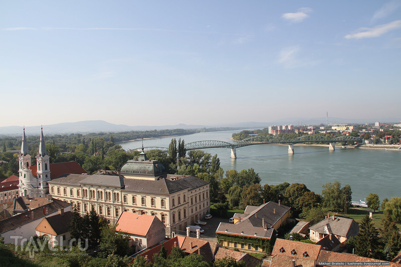 Панорама Дуная и базилика святого Адальберта в Эстергоме / Венгрия