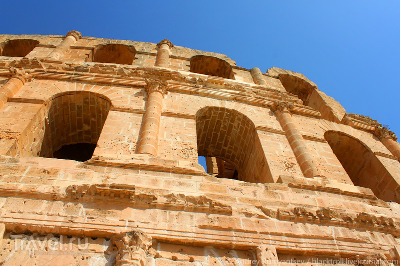 Кровь и песок. Величественный амфитеатр Эль-Джем (El Jem). Тунис, Африка / Фото из Туниса