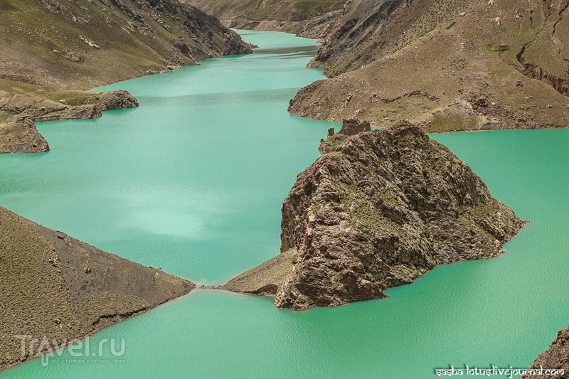 Тибет: бирюзовое озеро Ямдрок Цо / Фото из Китая
