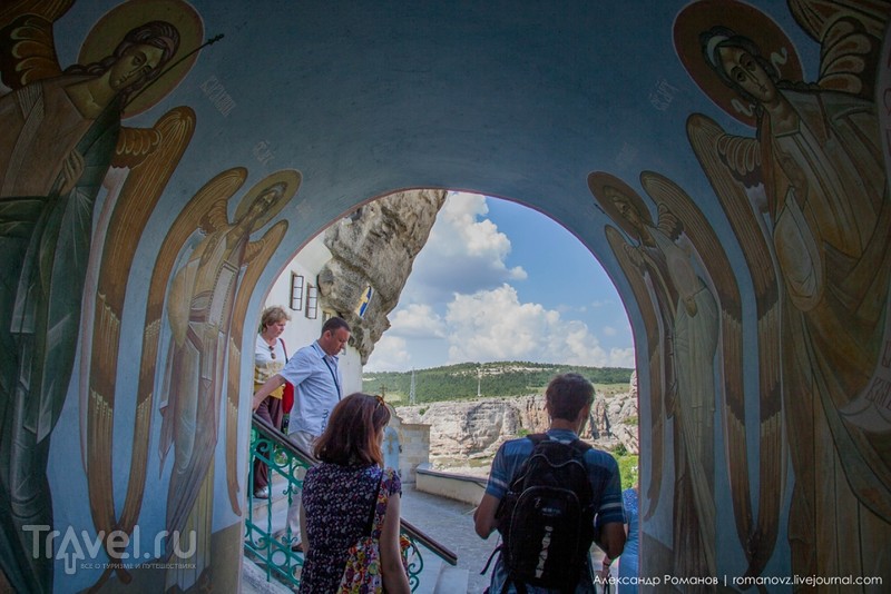 Бахчисарай: Успенский пещерный монастырь / Фото из России