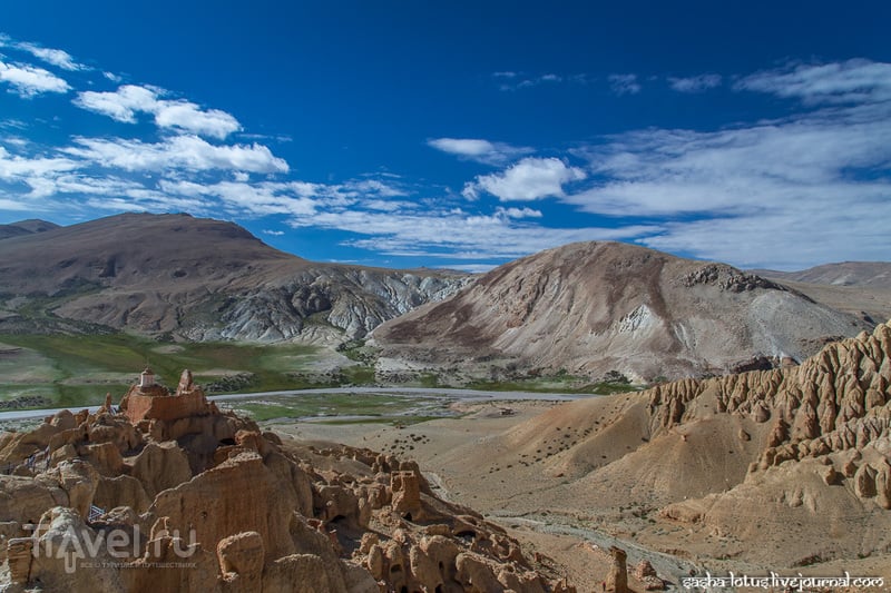 Тибет: у руин пещерного города Куньлунг / Фото из Китая