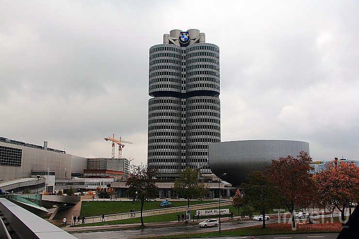 Мир BMW. (BMW Welt) / Фото из Германии