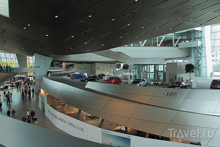 Мир BMW. (BMW Welt) / Фото из Германии