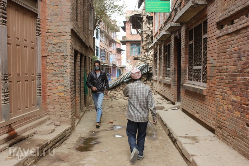 Как выжить в землетрясении / Непал