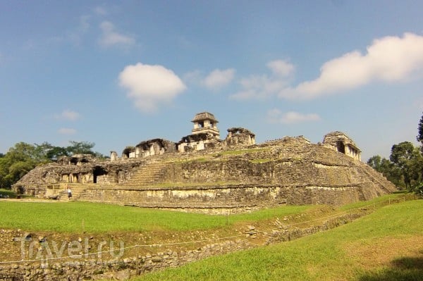 Древний город тысячи ступенек / Мексика