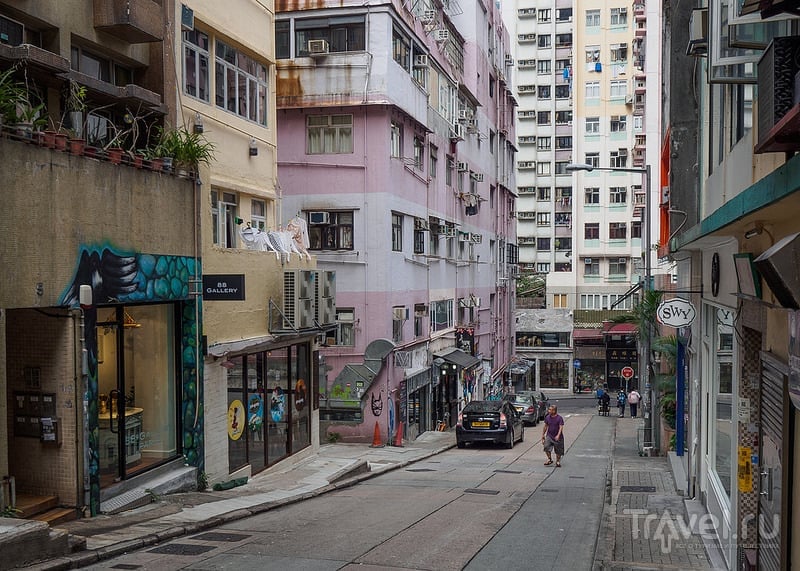 Гонконг: храм Ман Мо, графитти, район Sheung Wan / Фото из Китая