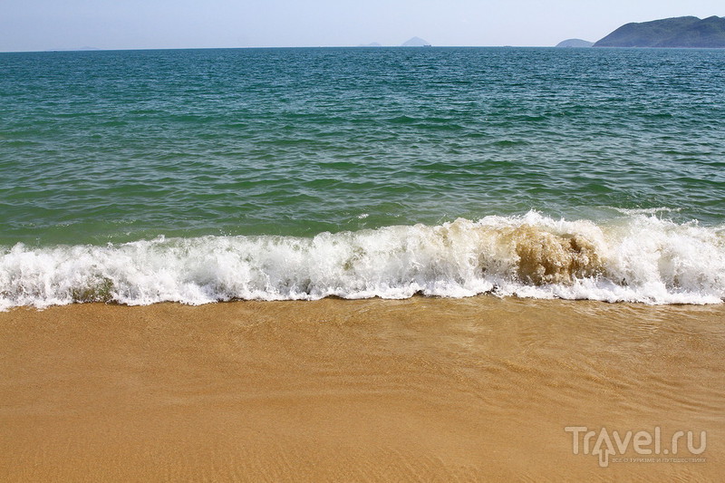    - Nha Trang beach /   