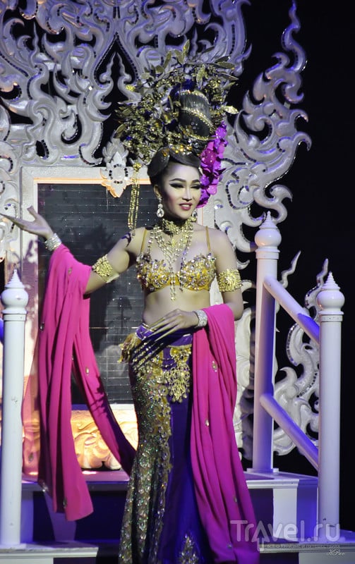 Шоу трансвеститов "Альказар" (Alcazar) в Паттайе / Таиланд