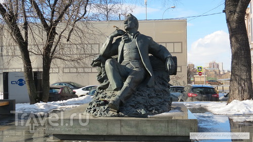 Прогулка по Москве к нехорошей квартире / Россия