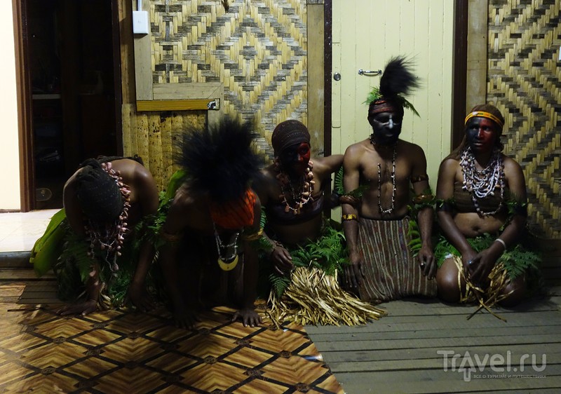 Культурная программа по-папуасски. Скелеты, птицы и любовные игрища / Папуа-Новая Гвинея