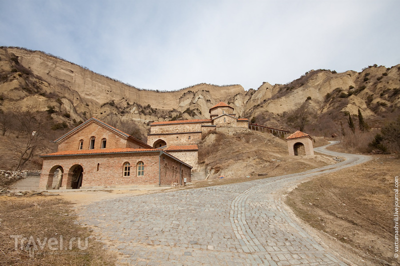 Грузия, окрестности Мцхеты. Шио-Мгвимский монастырь / Фото из Грузии