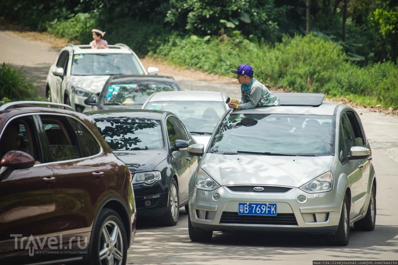 Китай, Гуанчжоу: сафари-парк Chimelong, автомобильное / Фото из Китая