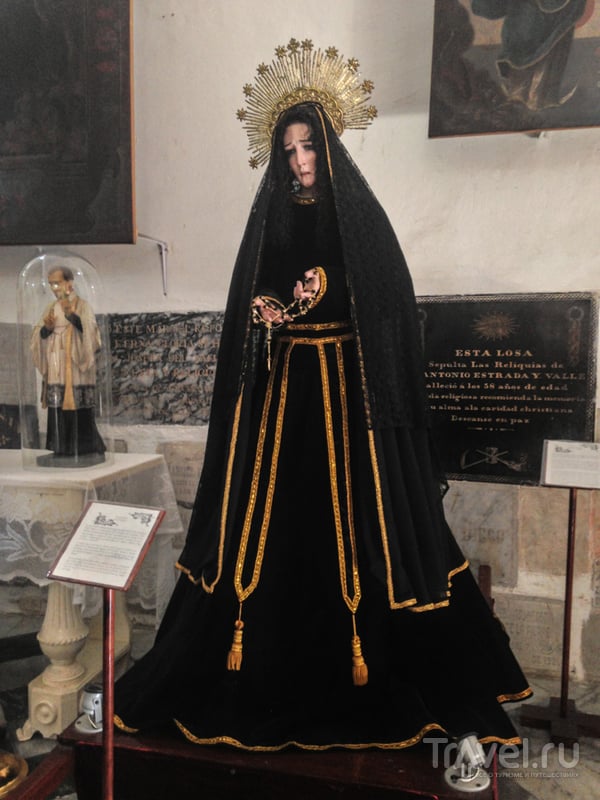Щепка из креста Господня и скульптуры Леоноры Каррингтон в красочном Кампече / Фото из Мексики