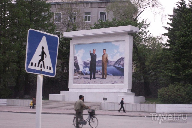 Вспомним прошлое. Плакаты в Северной Корее / Корея - КНДР